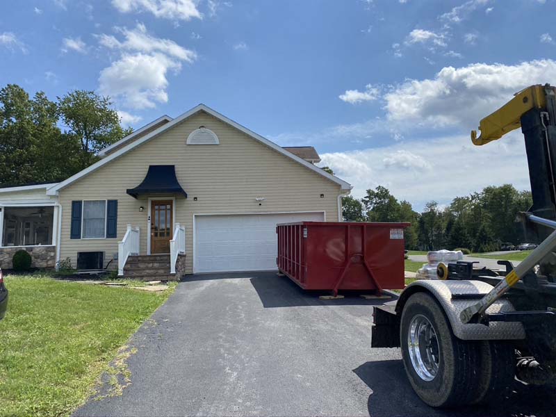 KEC Roll Offs Dumpster