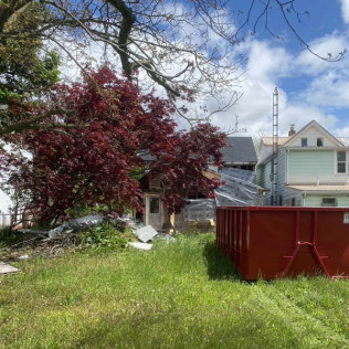 KEC Roll Offs Dumpster