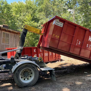 KEC Roll Offs Dumpster